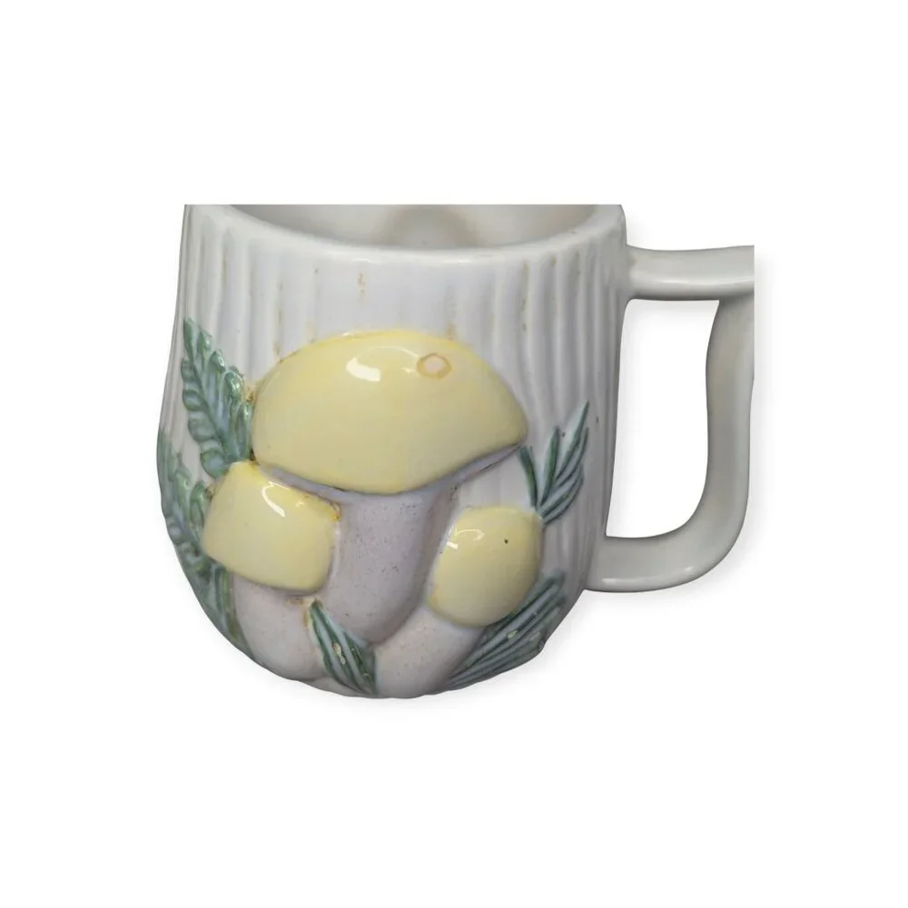 Vintage Ceramic Yellow Mushroom Mugs Set of 4 Signed Jane Roberts 1976